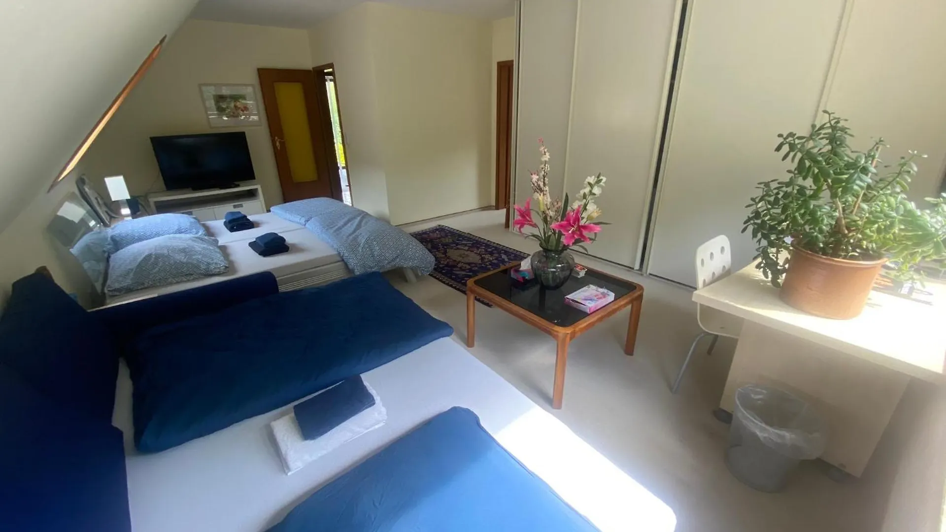 Appartement Gartenblick-Oase: Obergeschosswohnung In Hambourg